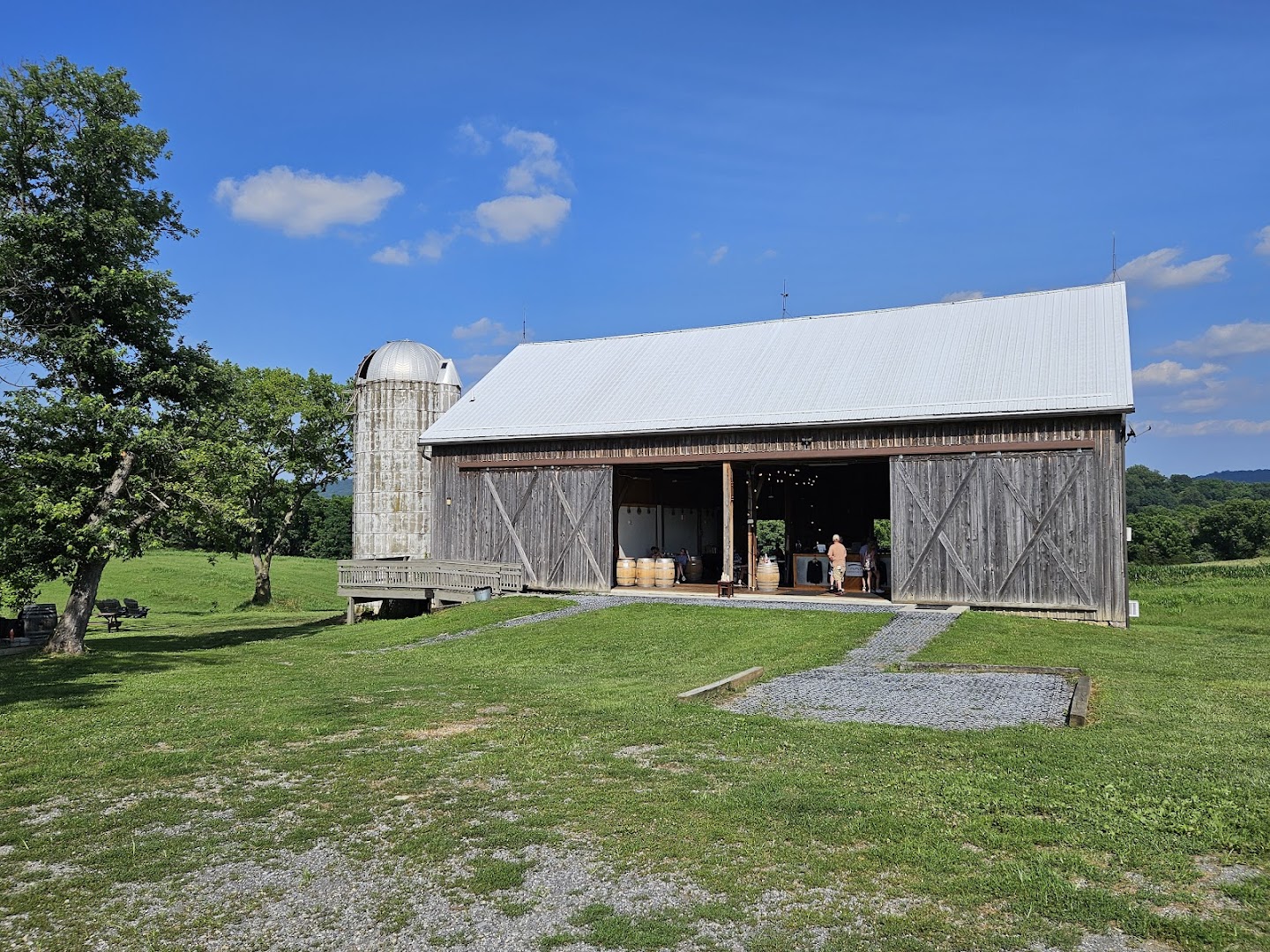 Indoor wedding venue at Antietam Creek Vineyards in Sharpsburg, Maryland