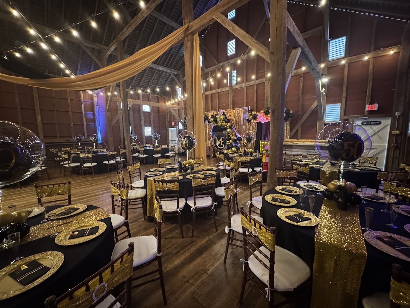Dulaney's Overlook wedding venue gallery photo 4