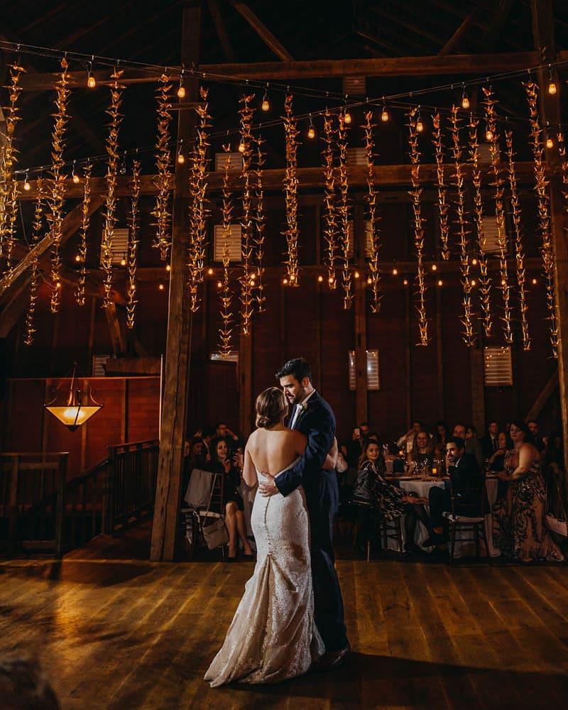 Indoor wedding venue at Dulaney's Overlook in Frederick, Maryland