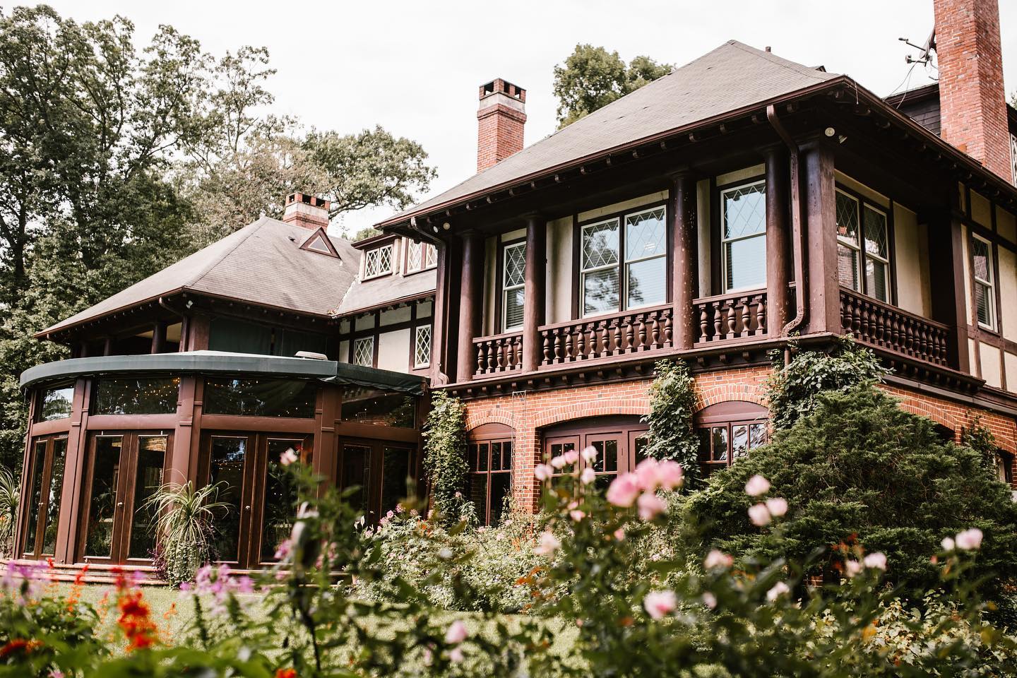 Gramercy Mansion wedding venue gallery photo 1