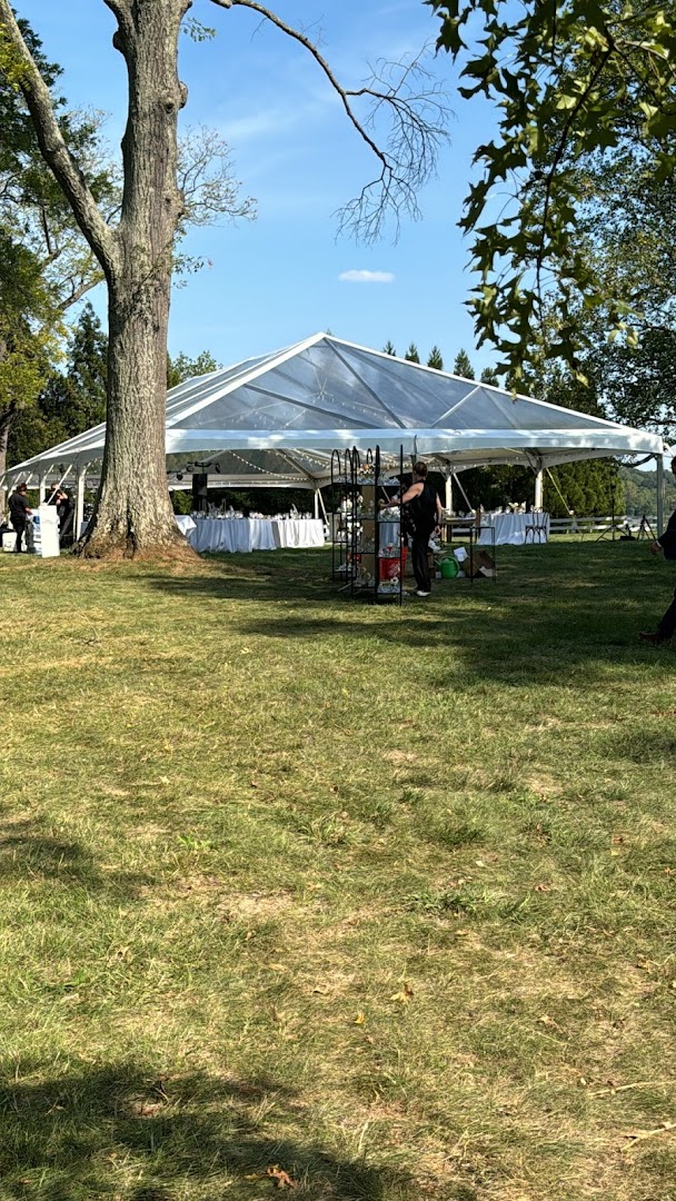 Little Oatlands wedding venue gallery photo 2