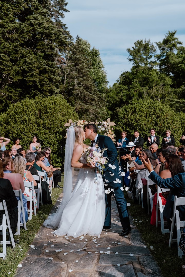 Rust Manor House wedding venue gallery photo 2