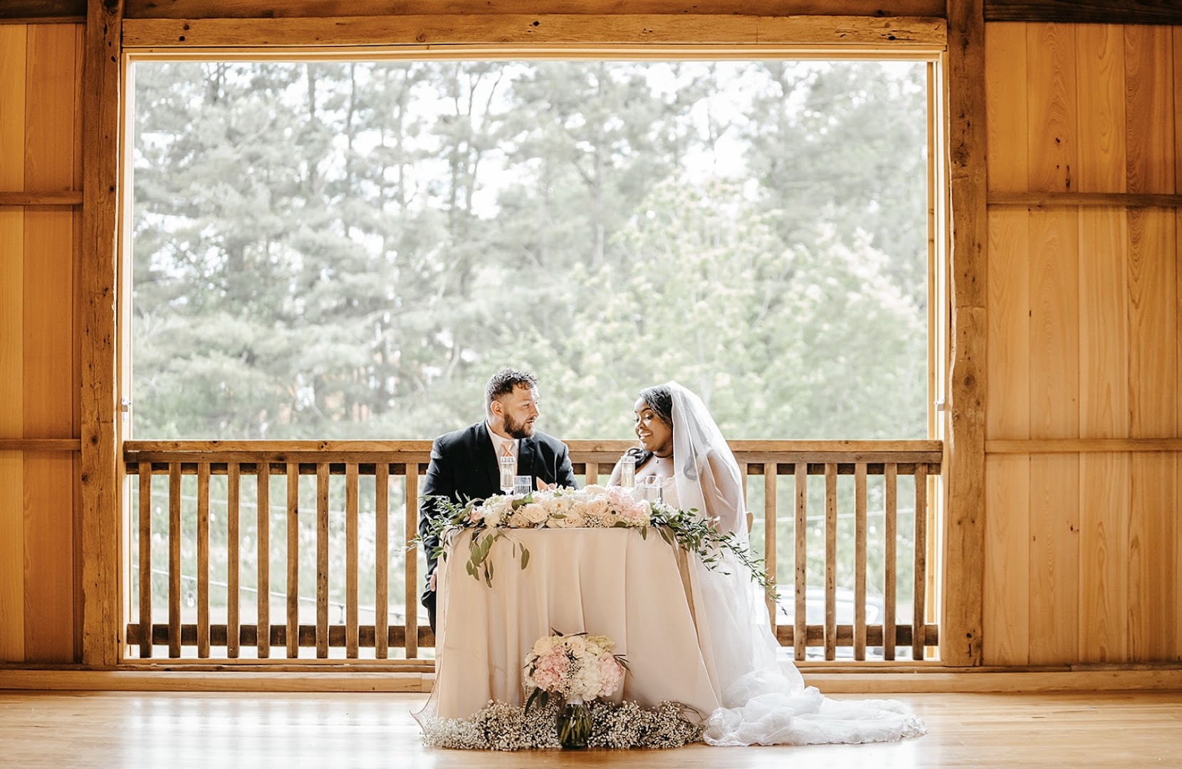 Whistling Wren Farm wedding venue gallery photo 2